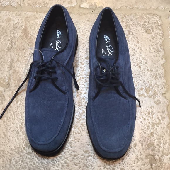 hush puppies blue suede shoes